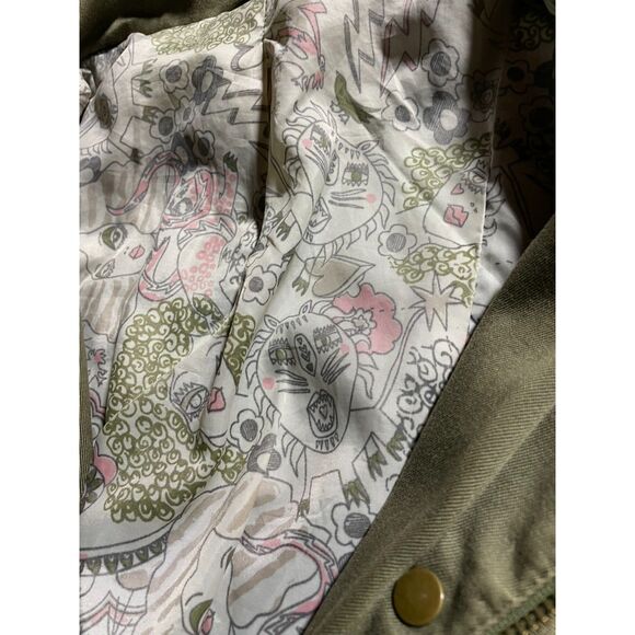 Divided  size 4 cool lightweight jacket! - Picture 10 of 10